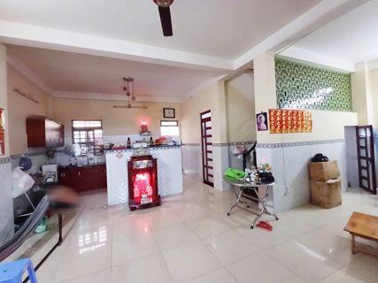 Bán nhà mặt tiền Linh Trung (Thủ Đức) – 73m², đường 16m, sổ hoàn công, thuê 10 triệu/tháng